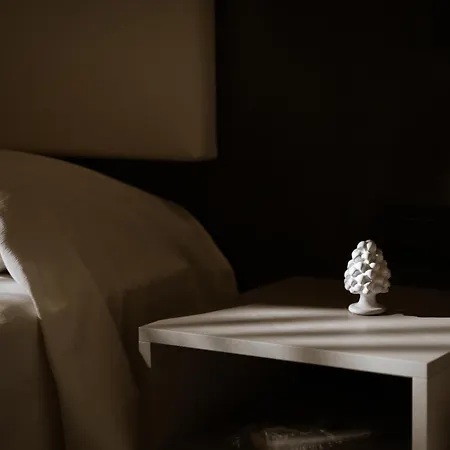 Family House * 切法卢